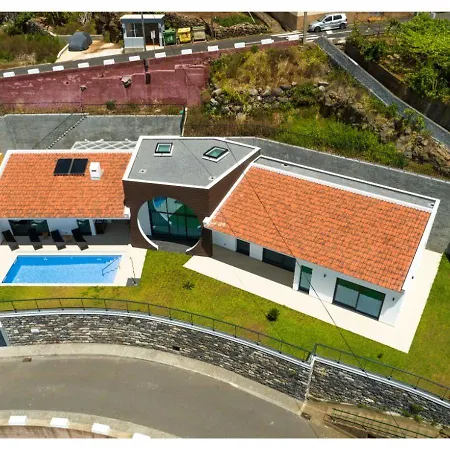 Vila Point Of Sun Villa